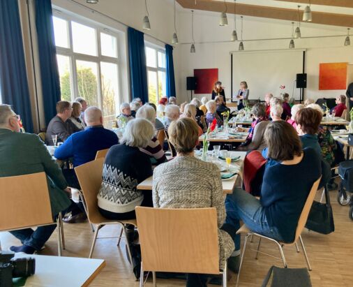 Geselliges Beisammensein beim Neujahrsempfang